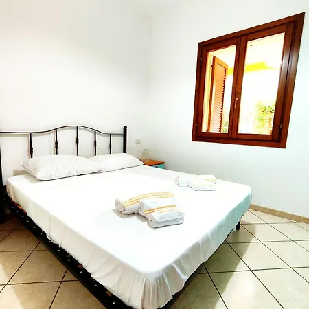 Gamm Simius Nyaraló *